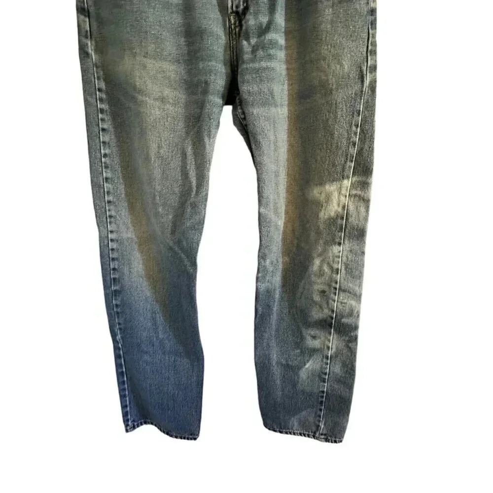 Levis 505 Jeans Mens 34X34 measure 31x32 Regular Fit Straight Leg Light Wash - Picture 4 of 12